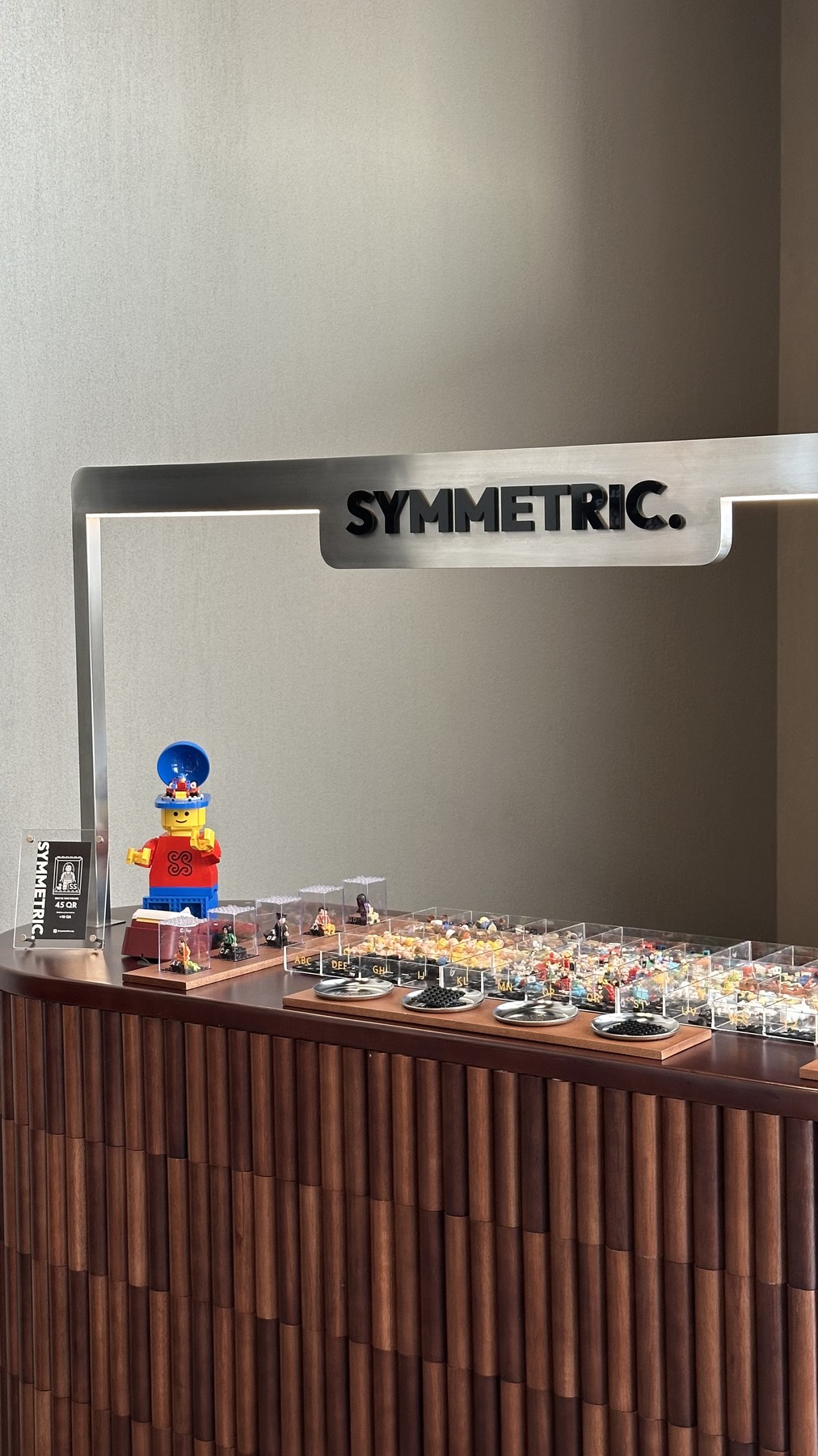 Symmetric Bricks Cart experience